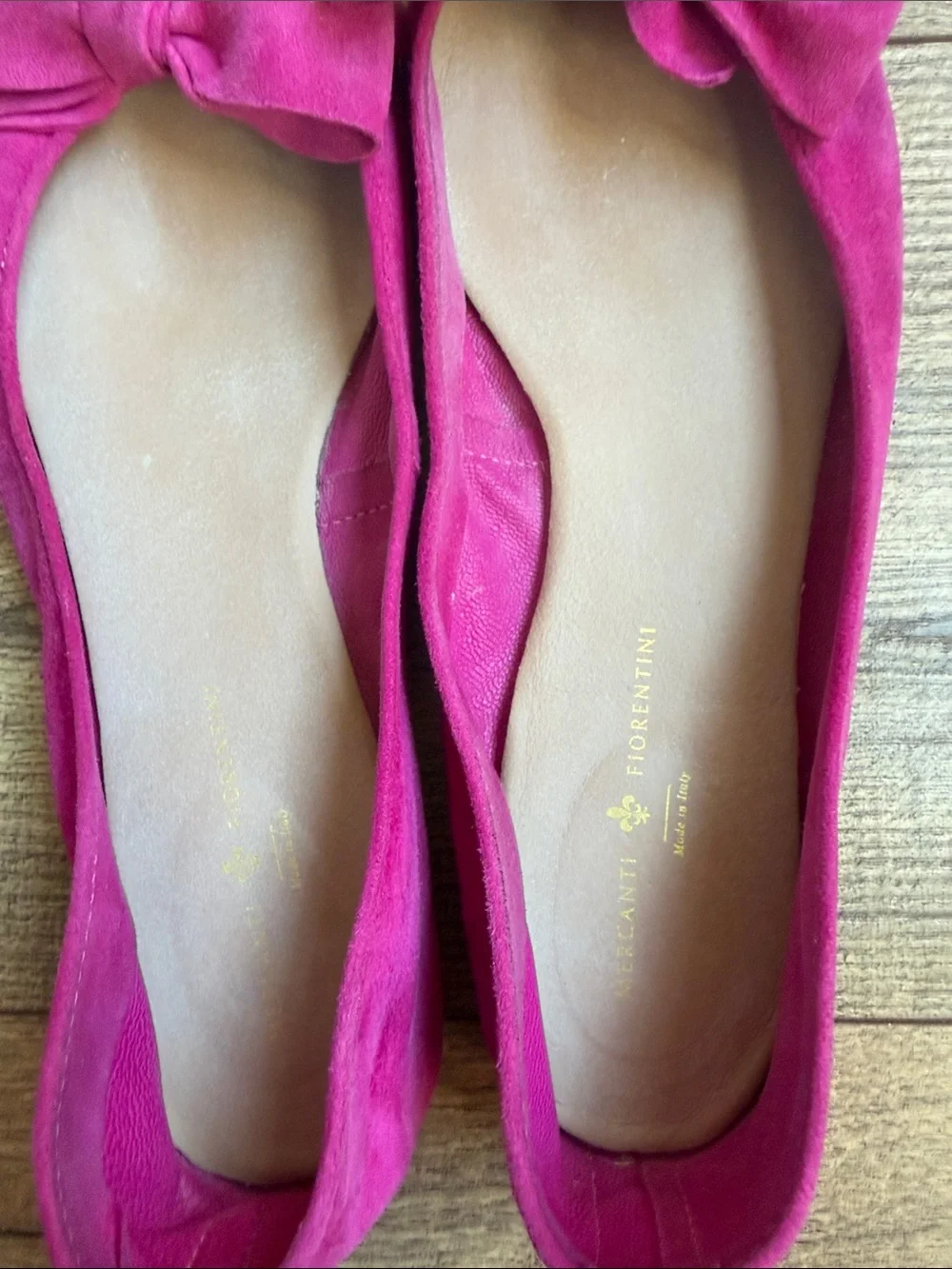 Mercanti Fiorentini Hot Pink pointed Suede Bow Ballet Flat Size 10 Fits Like 9.5